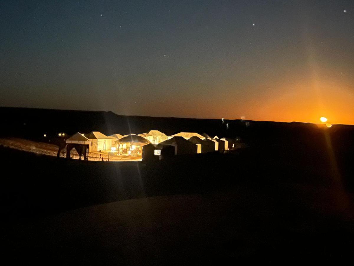 Merzouga Top Luxury Camp Exterior foto